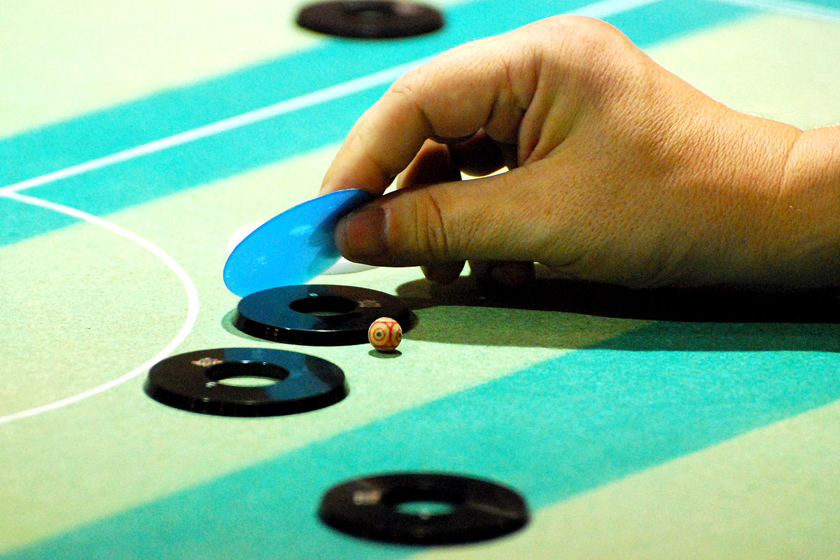 Carlos Zamith recebe torneio de futebol de botão em Manaus