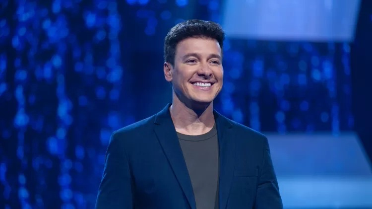 Rodrigo Faro é acusado de induzir fã a cair em golpe