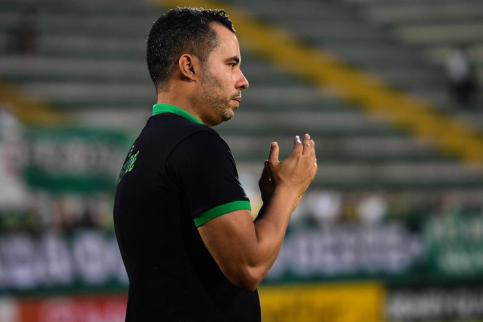 Jair Ventura é o novo técnico do Juventude