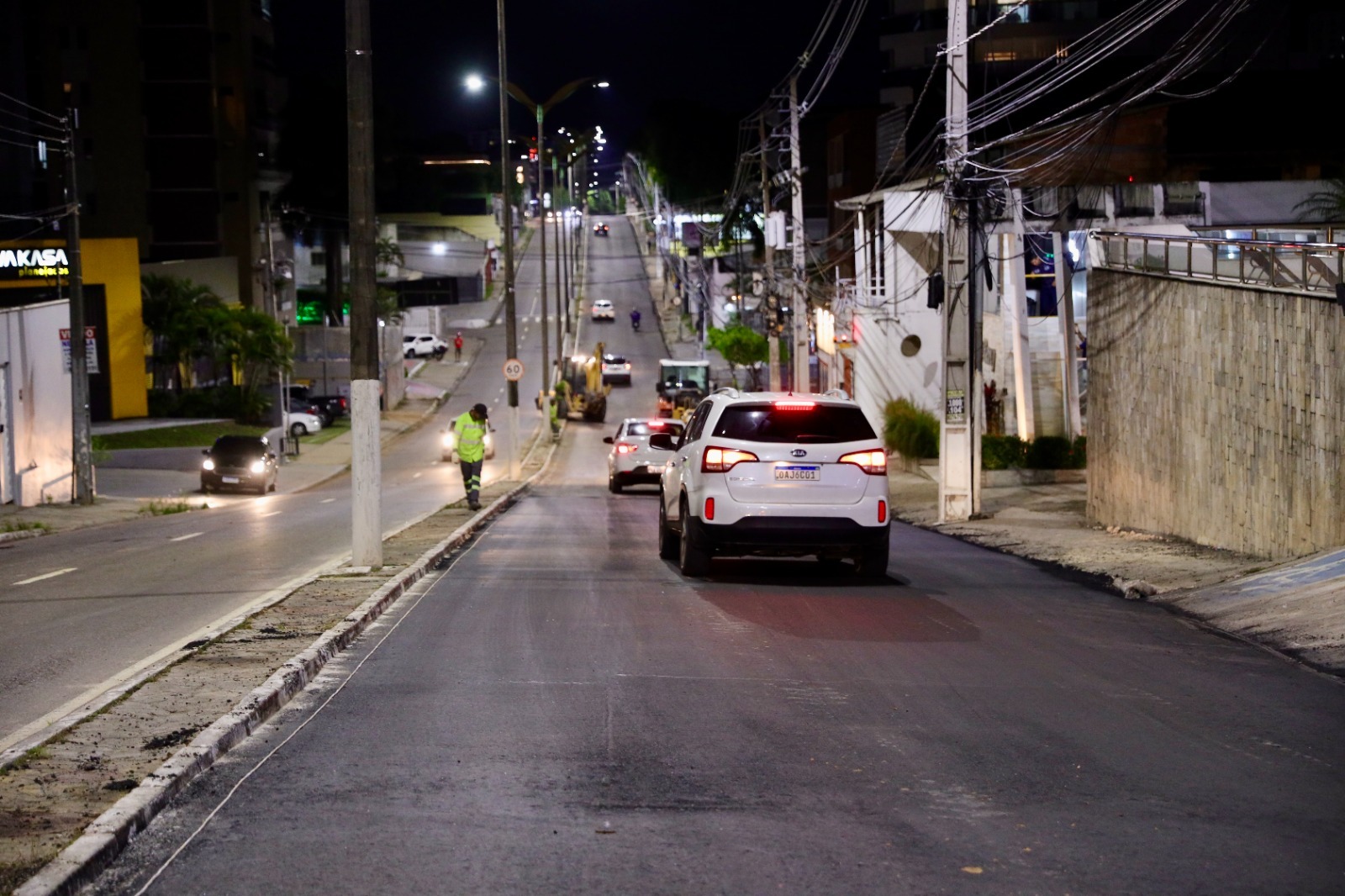 Trecho da avenida Maceió é liberado após interdição para obras