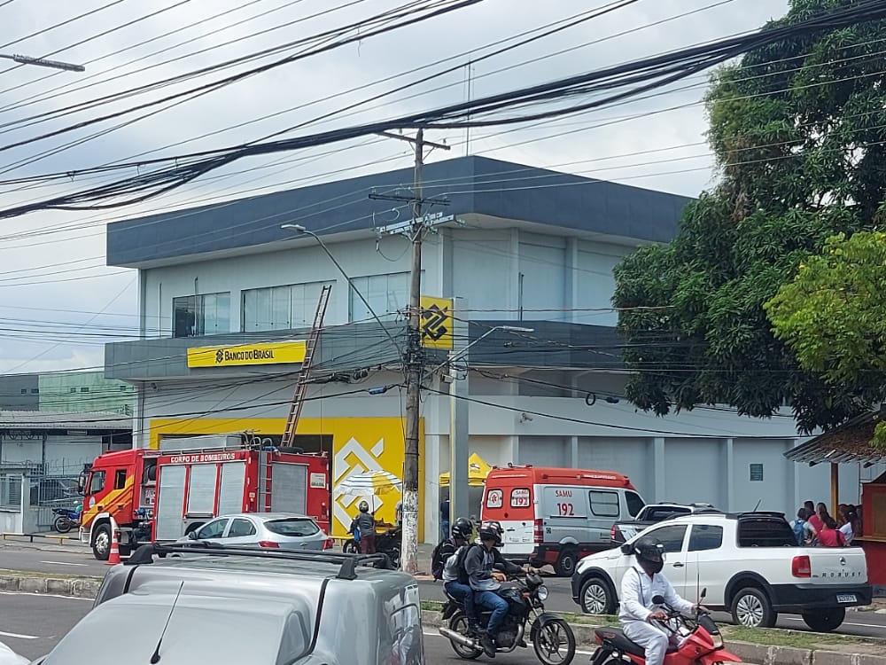 Pintor é eletrocutado durante serviço em agência bancária de Manaus