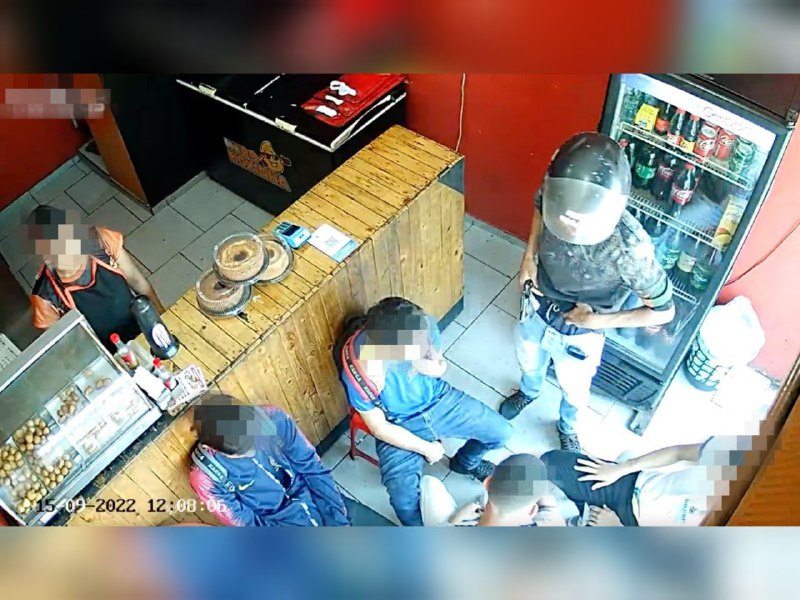 Estudantes são vítimas de arrastão em lanchonete de Manaus; vídeo