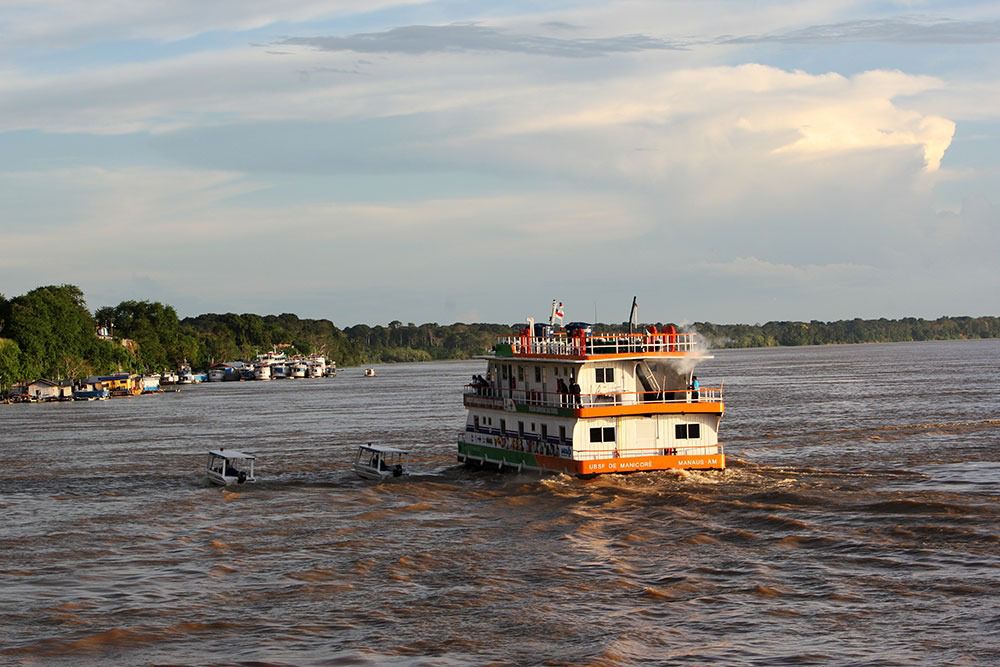Amazonas recebe emenda de quase R$ 2 milhões para compra de UBS fluvial