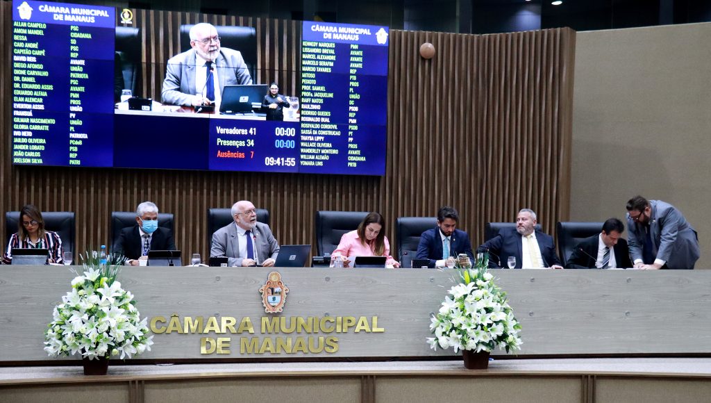 Reajuste salarial de servidores do IMMU é analisado na Câmara de Manaus 