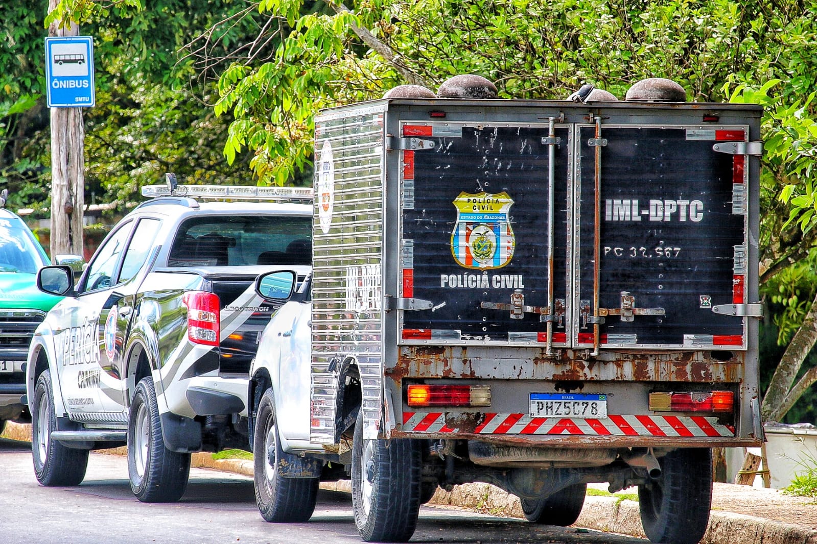 Adolescente achado em área de mata em Manaus foi morto com tiro na cabeça