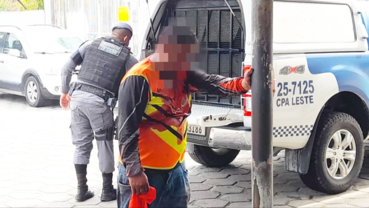 Mototaxista é espancado ao ser reconhecido como suspeito de estupro de adolescente em Manaus