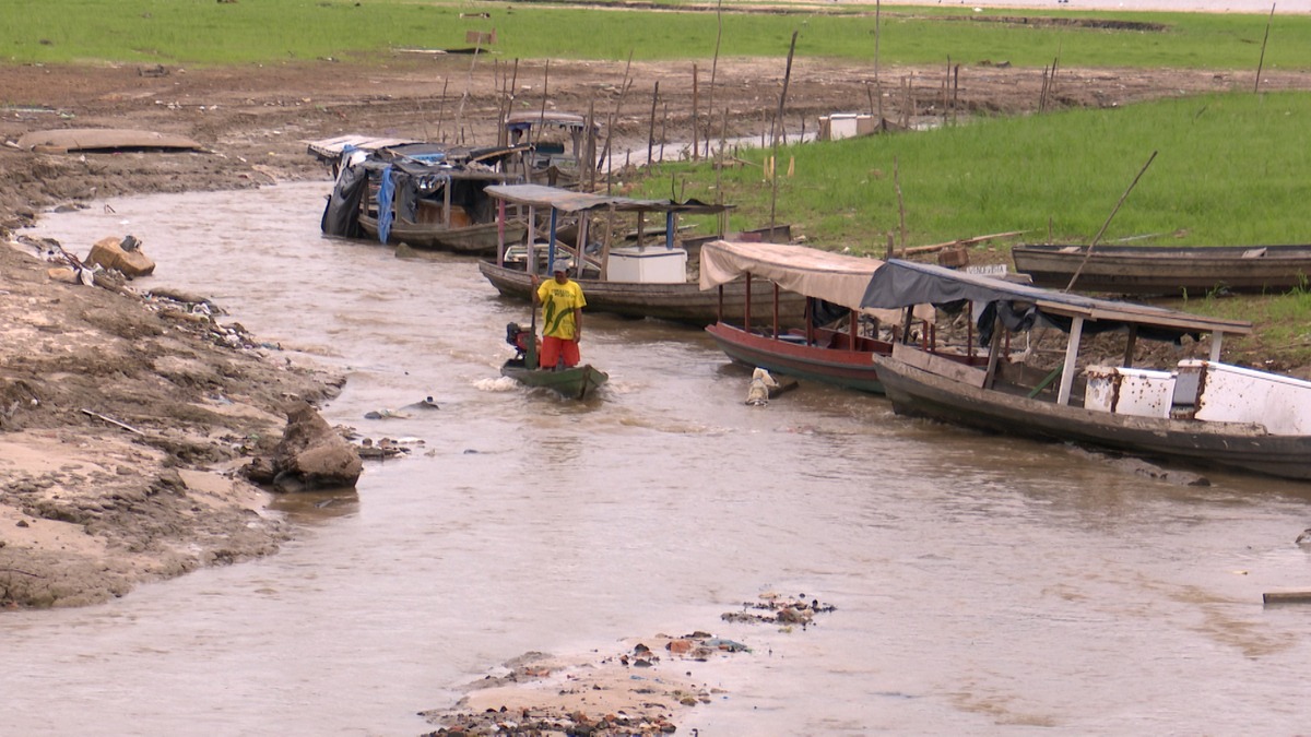 De cólera a hepatite, seca no Amazonas aumenta risco de doenças