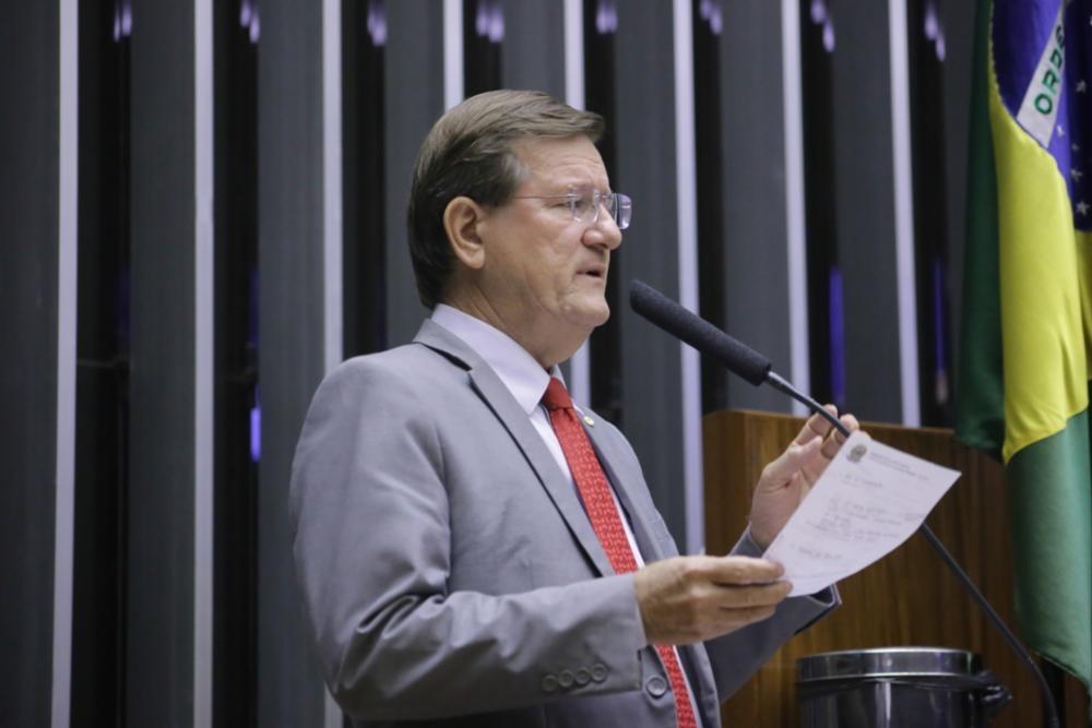 Zé Ricardo deve coordenar comissão para acompanhar caso do indigenista e jornalista