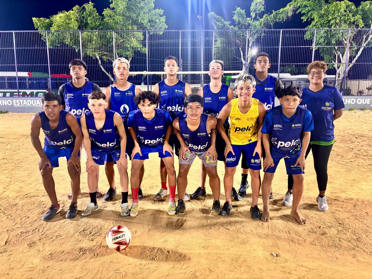 Atletas do Amazonas viajam para disputa de competição em São Paulo