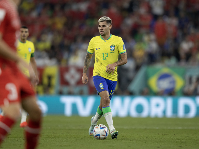 Bruno Guimarães se candidata a líder na seleção e cita Endrick ainda tímido