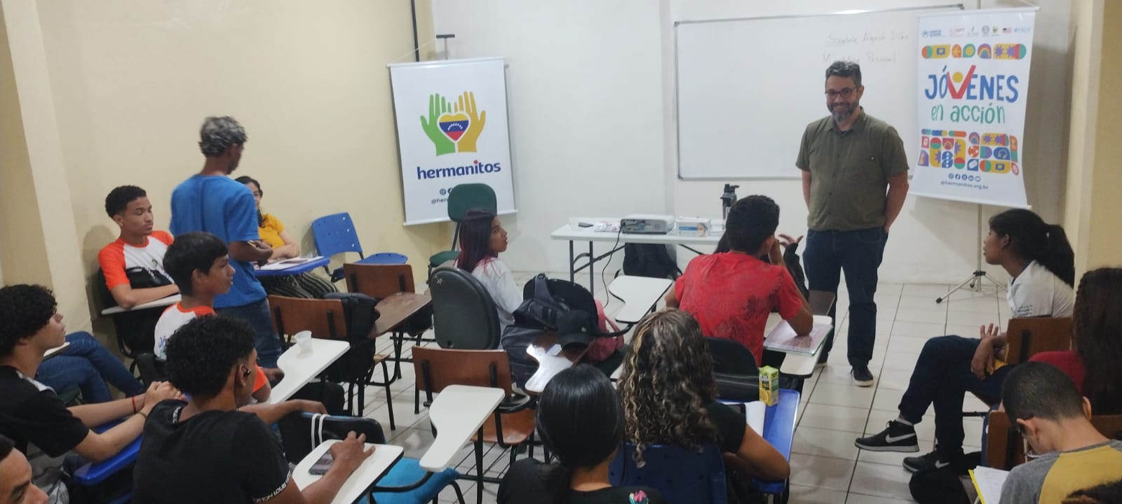 Evento debate políticas públicas para refugiados e apátridas em Manaus