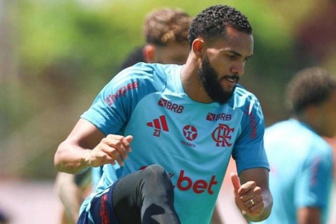 Juninho e Alex Sandro vão a campo e podem reforçar Flamengo contra Vasco