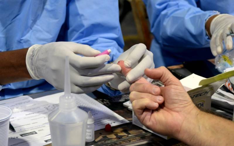 Fiocruz testa pessoas para saber se cepa britânica se espalhou no Amazonas