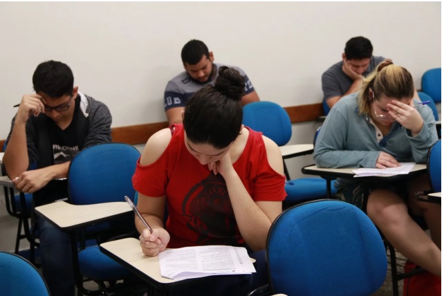 Defensoria abre vagas de estágio de Pós-Graduação em Direito no Amazonas