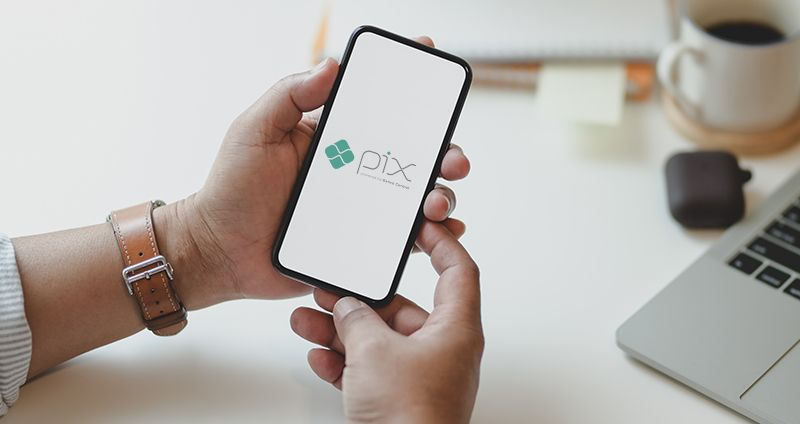 Pix bate recorde e supera 160 milhões de transações em um dia