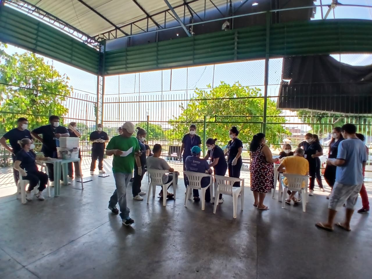 Acadêmicos da Nilton Lins levam saúde e humanização a comunidades de Manaus