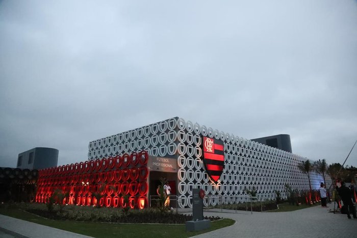 Flamengo tem nova onda de saídas, demite funcionários e dispensa atletas da base