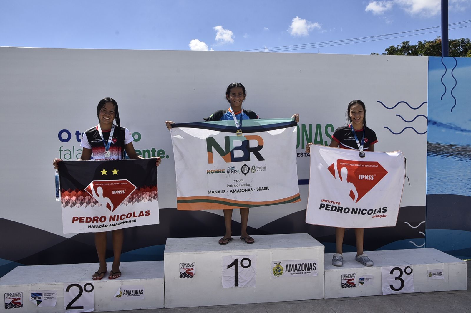 Quebra de recordes marcam atividades no Parque Aquático da Vila Olímpica