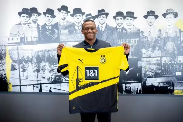 Borussia Dortmund contrata Lerma, promessa de 16 anos do Equador