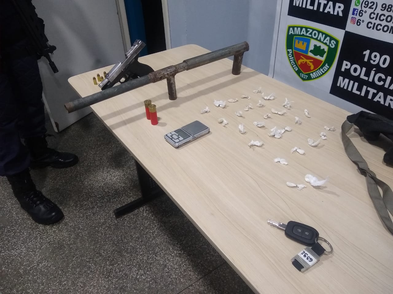 Homem é baleado na perna após atirar contra a polícia em Manaus