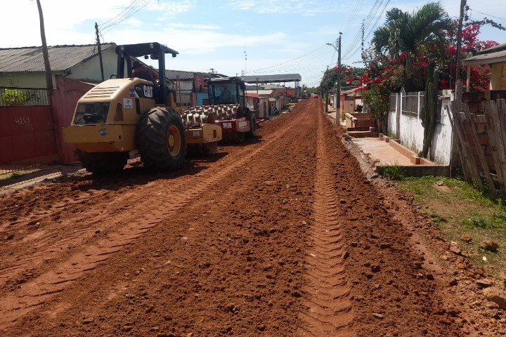 Governo avança com obras de pavimentação em Itacoatiara