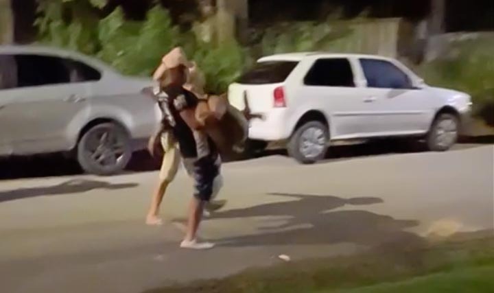 Vídeo mostra desespero e pânico em tiroteio em festa clandestina em Manaus