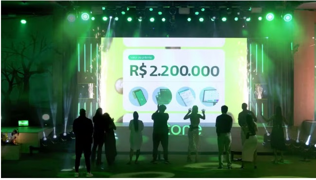 Após eliminação de Leidy Elin, prêmio chega em R$ 2,2 milhões no BBB