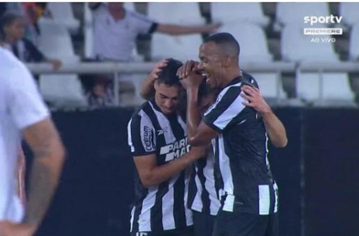 Botafogo atropela Juventude por 5 a 1 no Nilton Santos