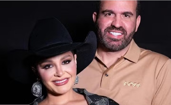 Maraisa posta foto com noivo e aumenta rumores de gravidez