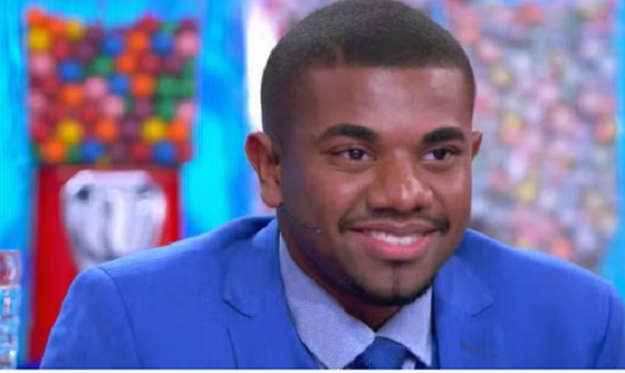 Davi rebate polêmica após término com Mani: 'Fofoca para tirar o meu valor'