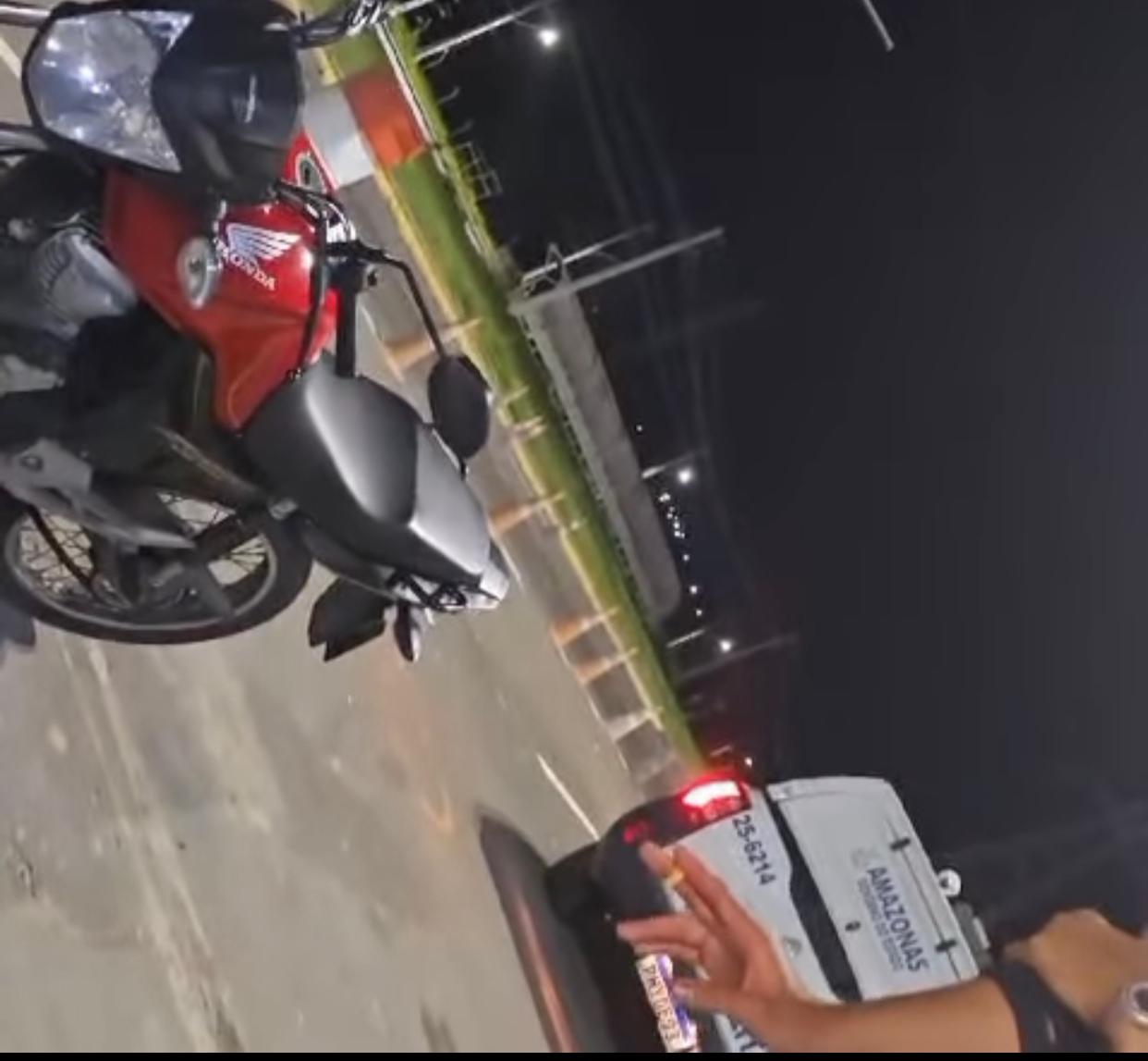 Travesti furta moto de cliente que recusou pagar programa em Manaus