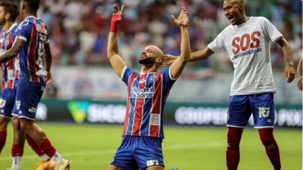 Bahia vence Bragantino por 1 a 0 e segue na vice-liderança do Brasileirão