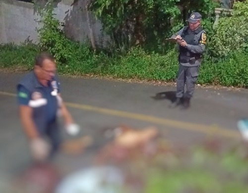 Moradores ouvem gritos e encontram corpo no meio da rua no São Raimundo