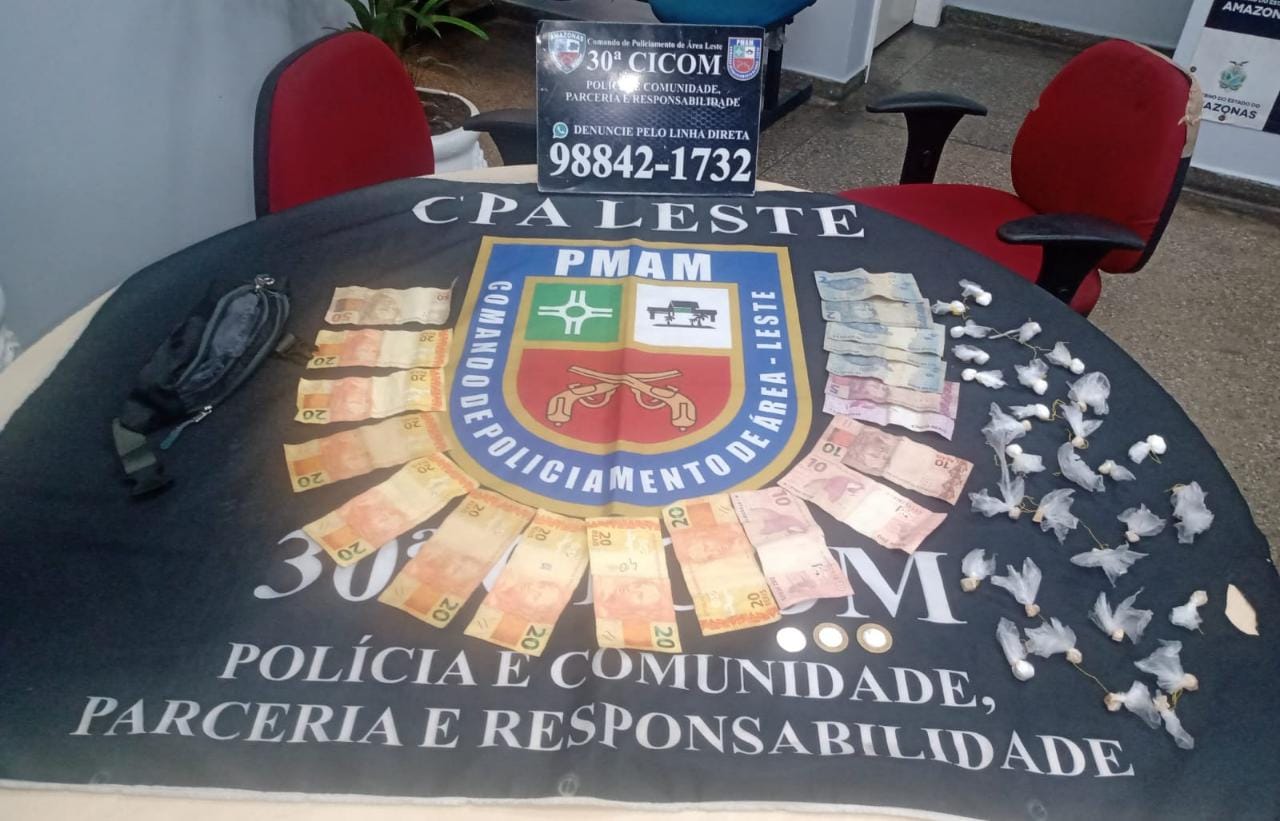 Traficante fica nervoso ao ver viatura e acaba preso com cocaína em Manaus