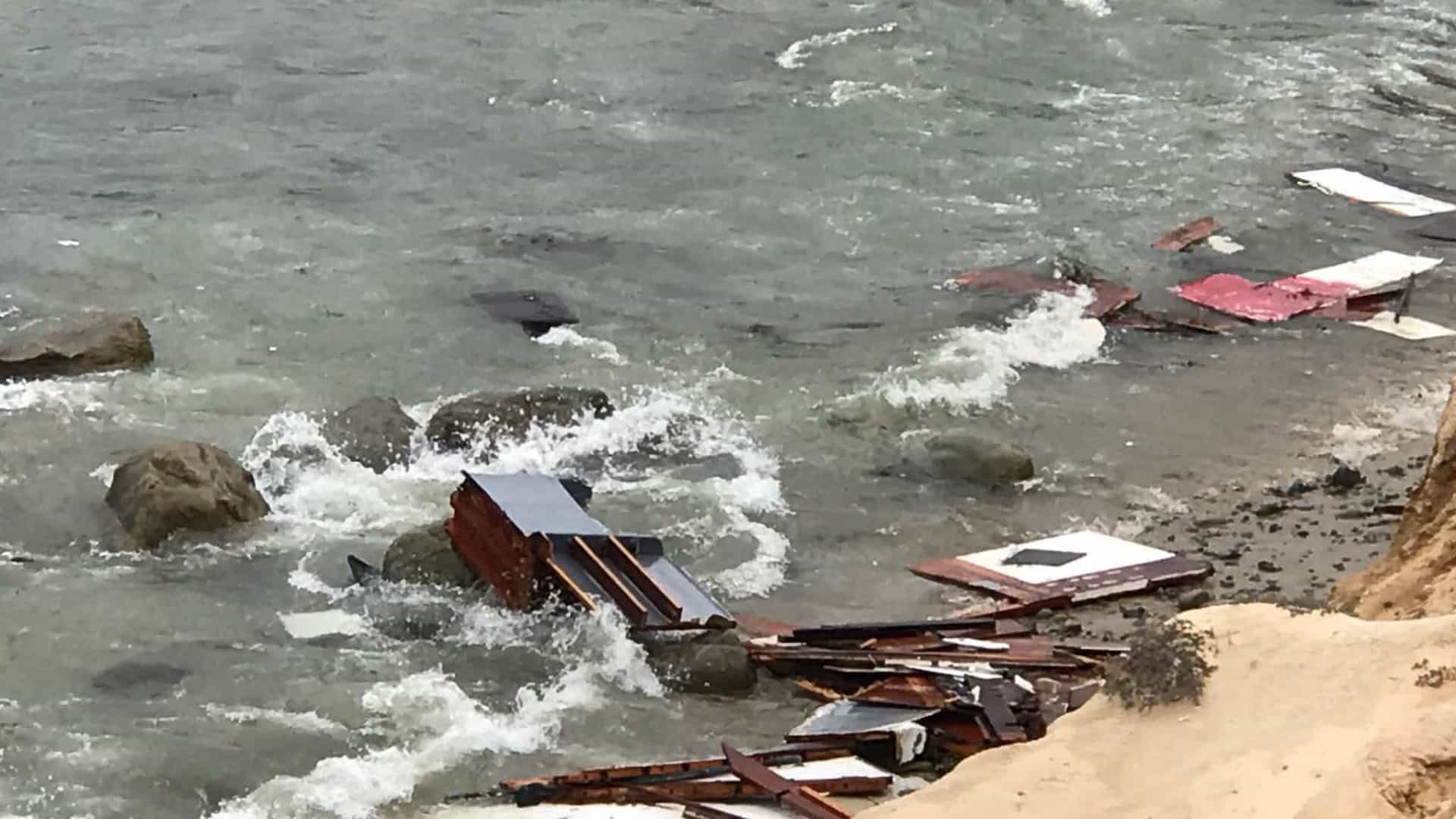 Naufrágio deixa 3 migrantes ilegais mortos e 27 feridos nos EUA