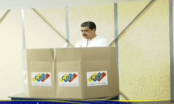 Venezuela vota referendo para anexar território da Guiana