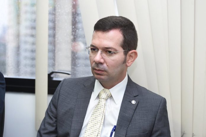 TJAM reconhece vínculo após técnico trabalhar 14 anos como temporário