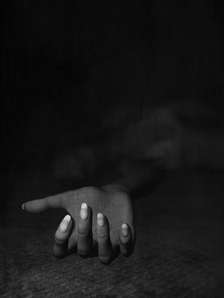 Adolescente é arrastada para mata e estuprada em Itacoatiara 