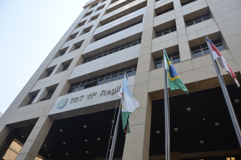 TRT11 homologa acordo no valor de R$ 60 mil entre bancário e Caixa