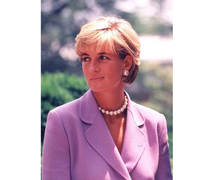 Chefe dos Bombeiros revela últimas palavras de Lady Di em acidente 