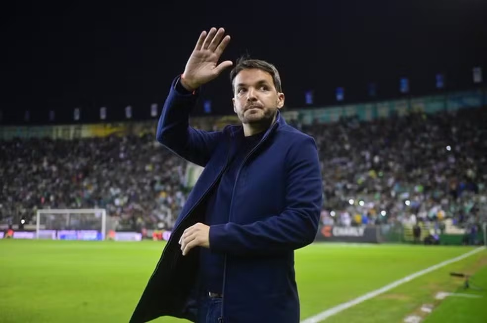 Cruzeiro demite Nicolás Larcamón após derrota no Campeonato Mineiro