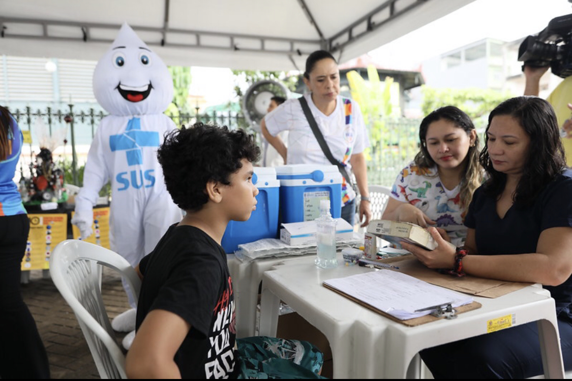 Mais 10 cidades do interior do Amazonas vão receber vacinas contra dengue  