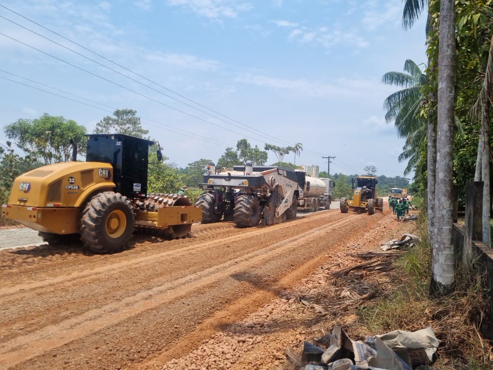 Começa pavimentação da estrada Anori-Codajás no Amazonas