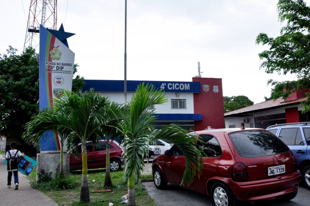 Homem é preso em flagrante ao tentar matar jovem a facadas em Manaus