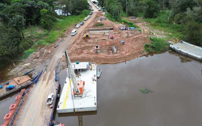 DNIT inspeciona reconstrução das pontes na BR-319 após desabamento