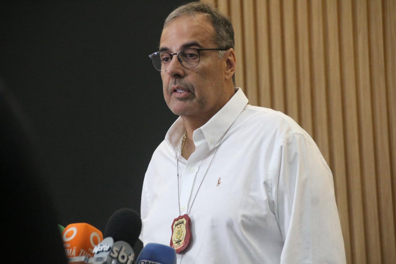 Homem que invadiu casa e roubou armas tem 10 passagens por roubo em Manaus