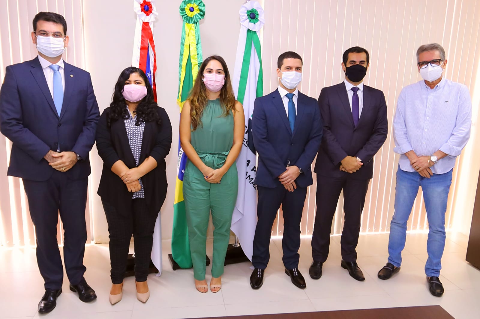 Mais 3 aprovados em concurso são empossados na Defensoria do Amazonas