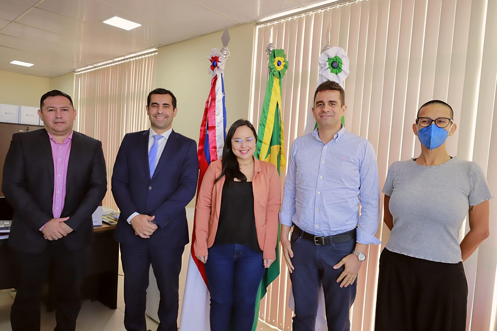 Mais 2 aprovados em concurso da Defensoria são nomeados em Manaus