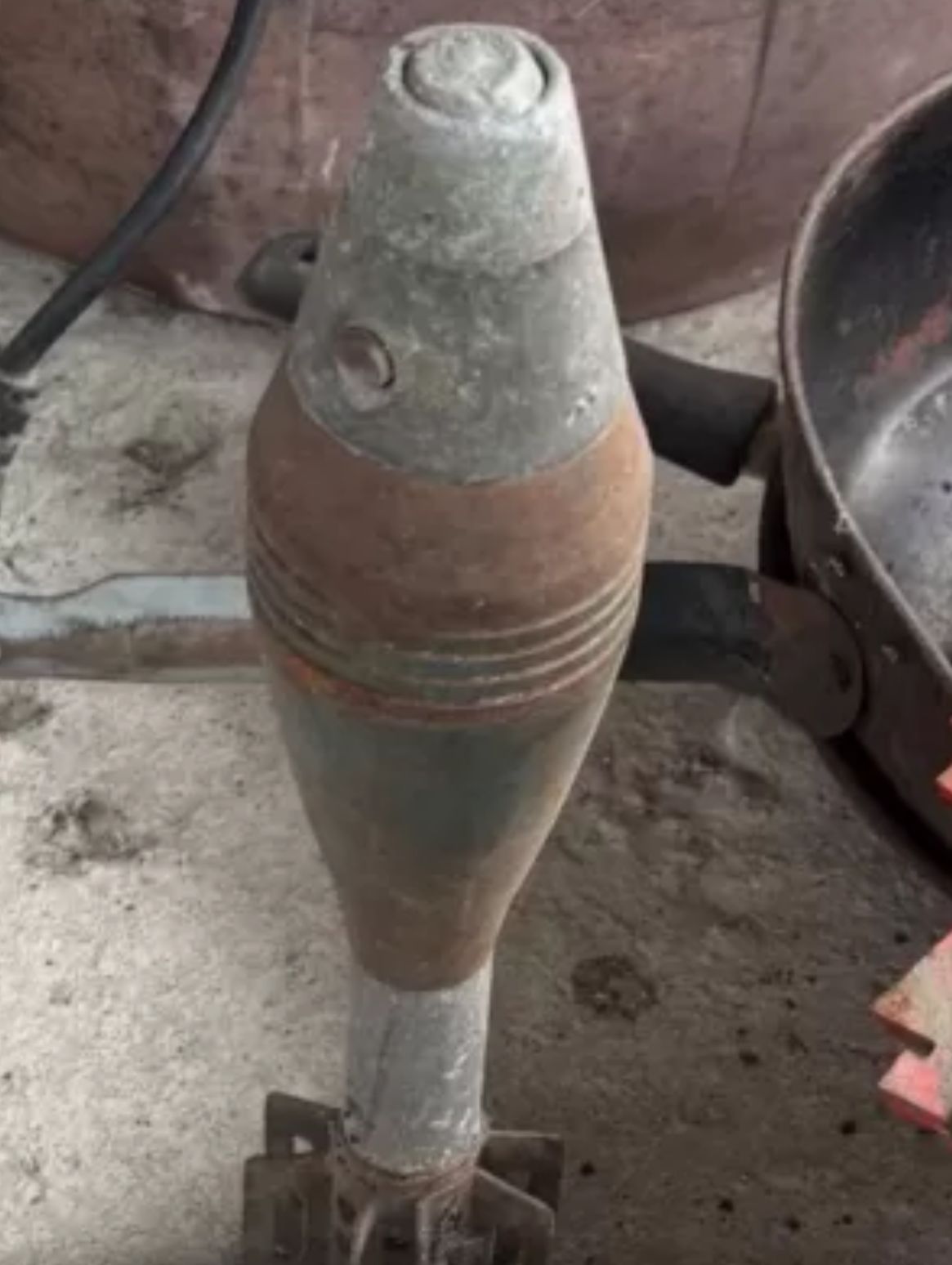 Mulher é presa ao tentar vender explosivo militar pela internet no Rio