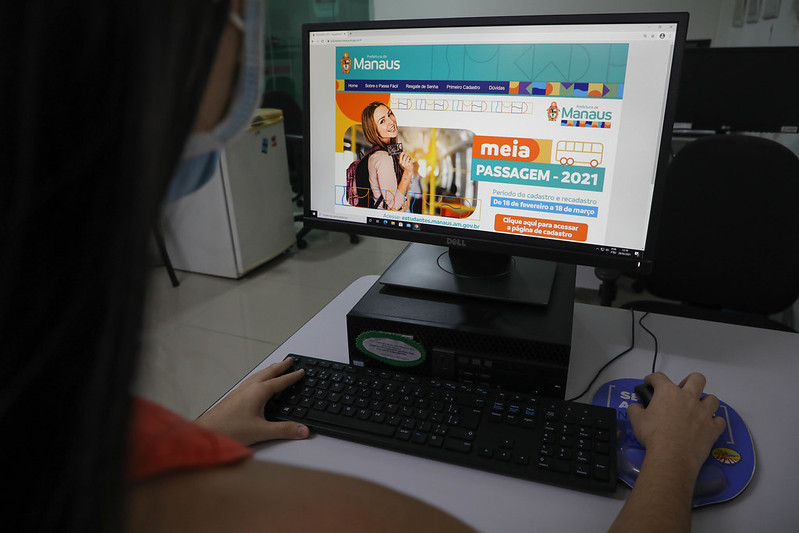 Mais de 20 mil estudantes já garantiram a meia-passagem em Manaus